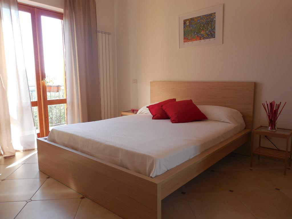 Villa Talea SantʼAgata sui Due Golfi Habitación foto